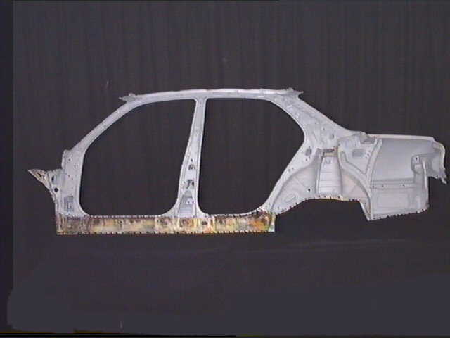 side.jpg (17576 bytes)