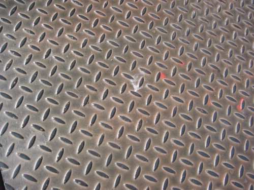 metal floor plate