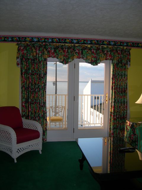 Lilac Tree Inn